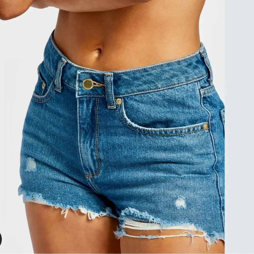 NWT Roxy high rise Blue wash distressed frayed cutoff Shorts size 25